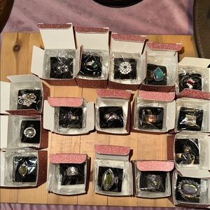 23 assorted paparazzi rings